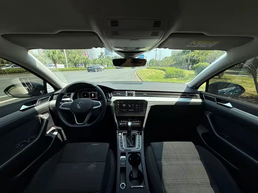 Volkswagen Viloran — миниатюра 12