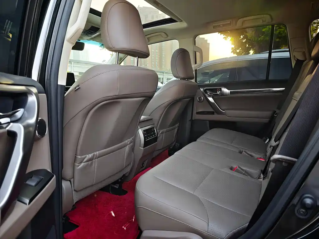 Lexus GX — миниатюра 6