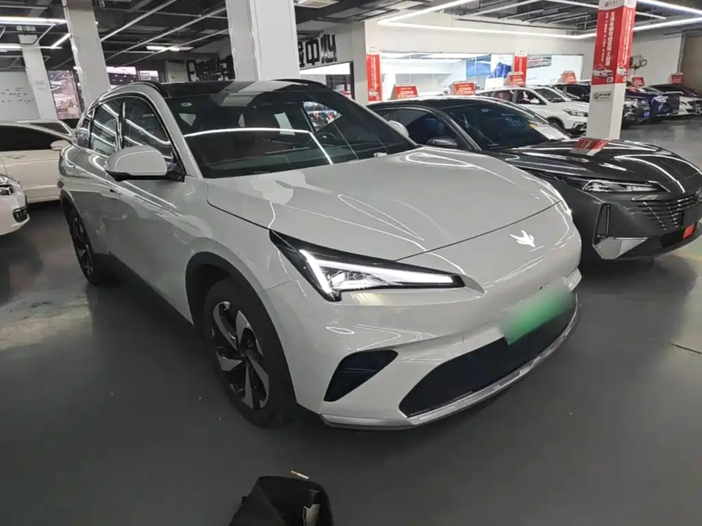 ARCFOX Alpha T5 — миниатюра 4