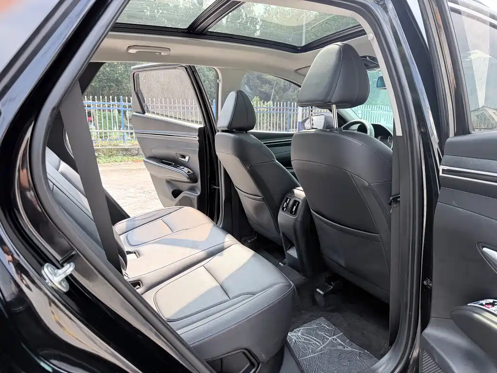 Hyundai Tucson — миниатюра 11