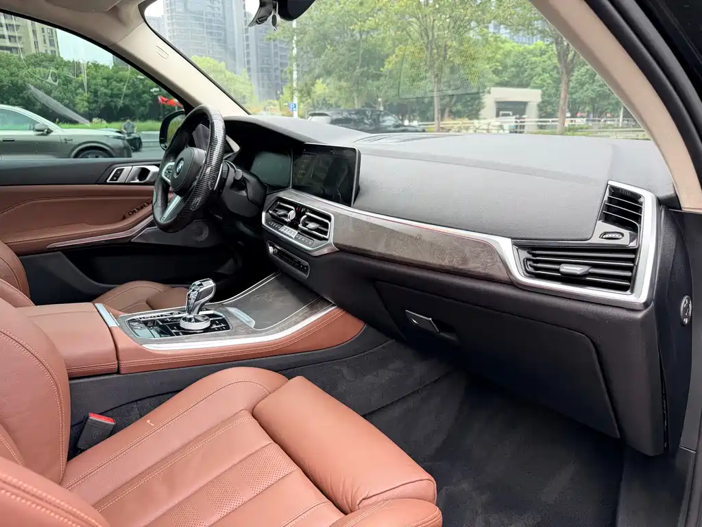 BMW X5 (Import) — миниатюра 15