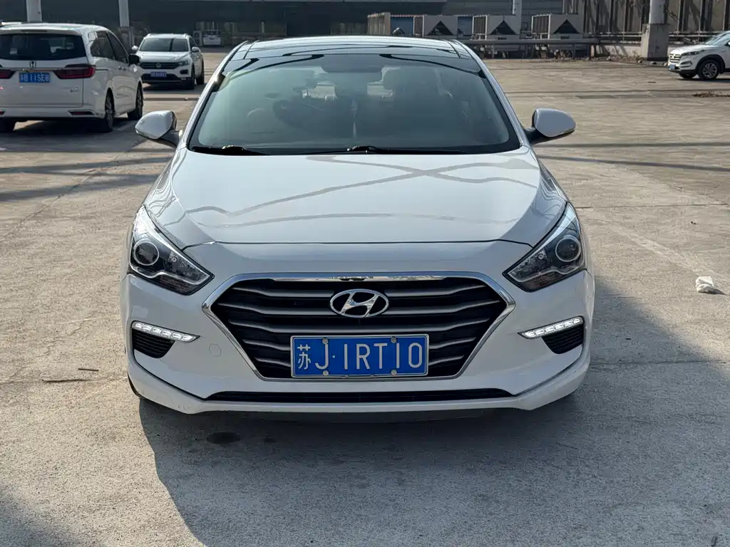 HYUNDAI NAME PICTURE