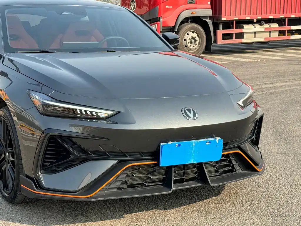 Changan UNI-V — миниатюра 2