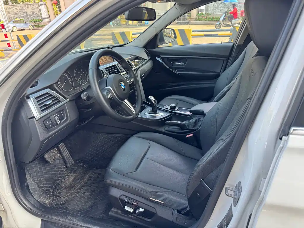 BMW 3 Series — миниатюра 5