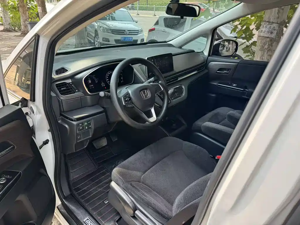 Honda Odyssey — миниатюра 2