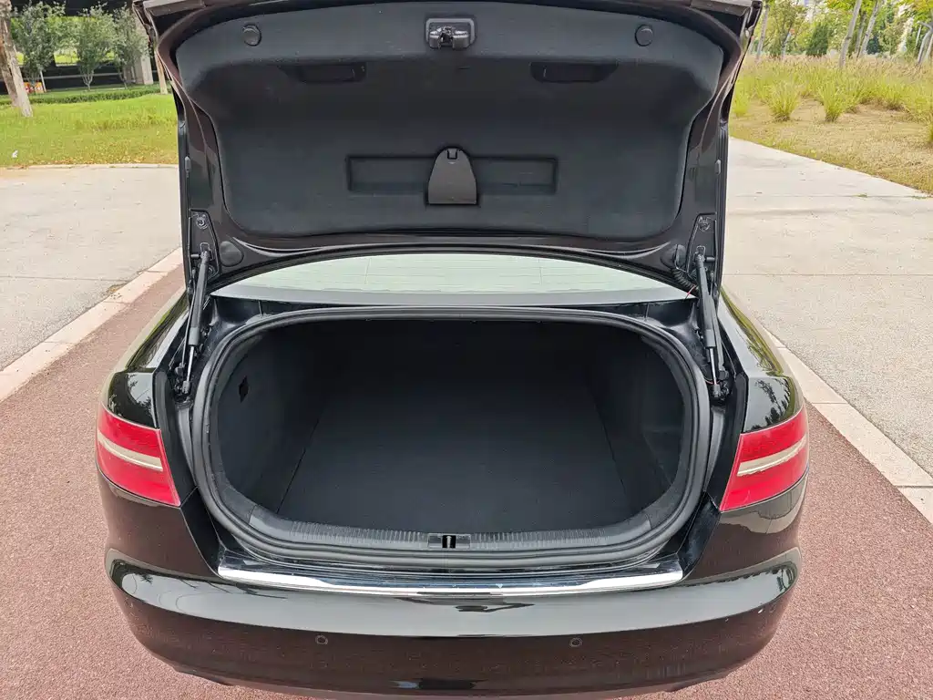 Audi A6L — миниатюра 16