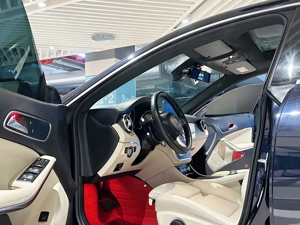 Mercedes-Benz CLA (Import) — миниатюра 8