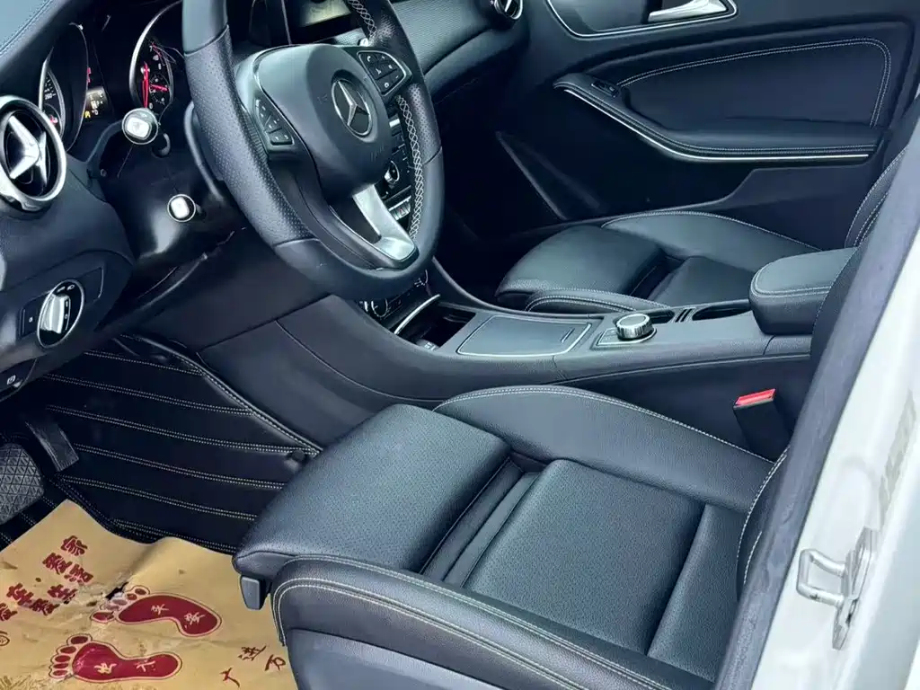 Mercedes-Benz GLA — миниатюра 8