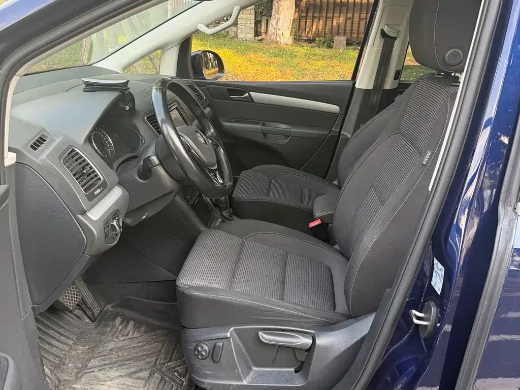 Volkswagen Sharan — миниатюра 11