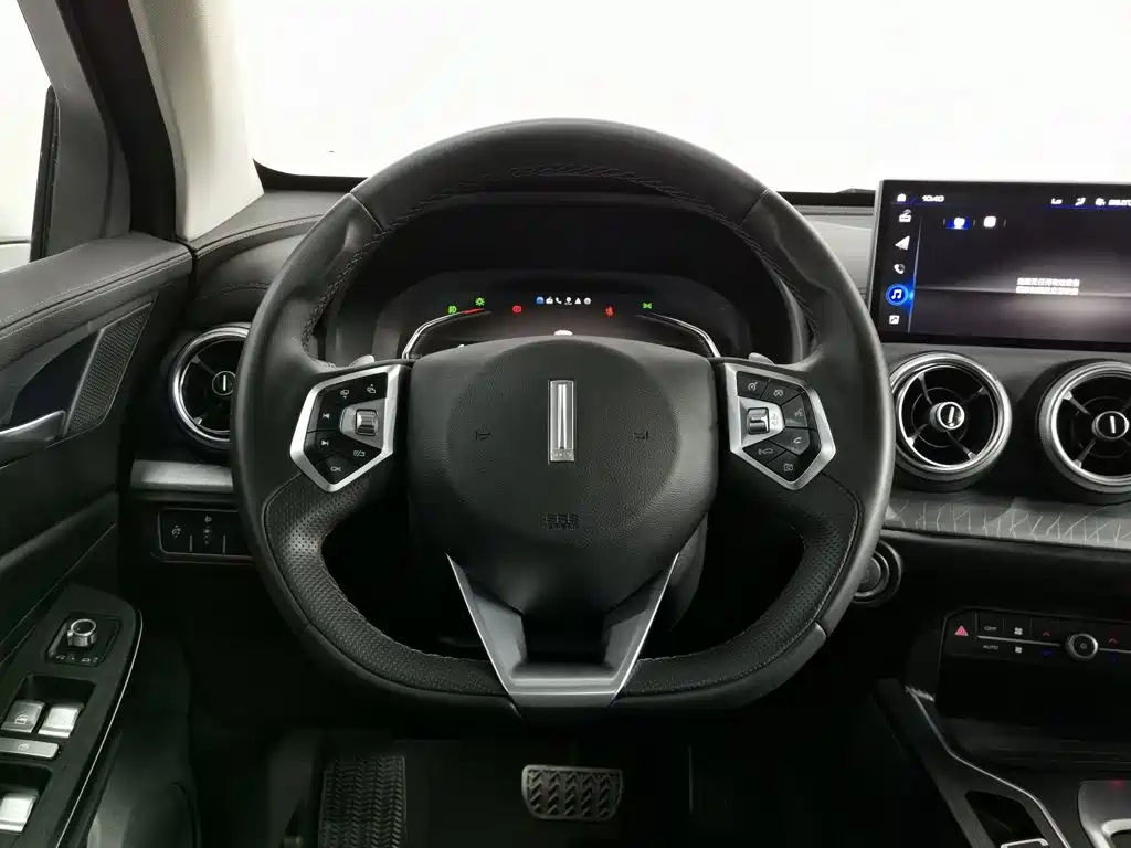 Wey Wey VV5 — миниатюра 11