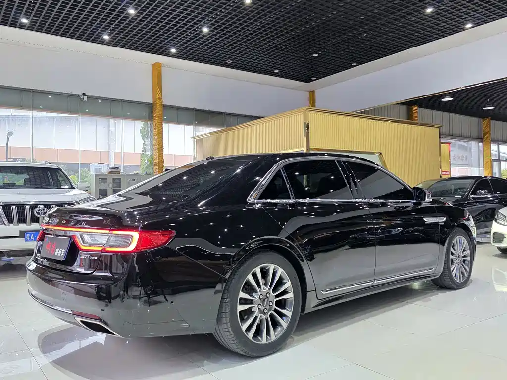 Lincoln Continental — миниатюра 15