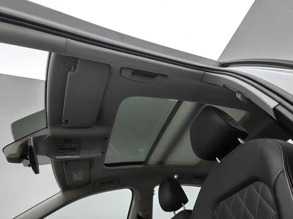 Volkswagen Sagitar — миниатюра 14