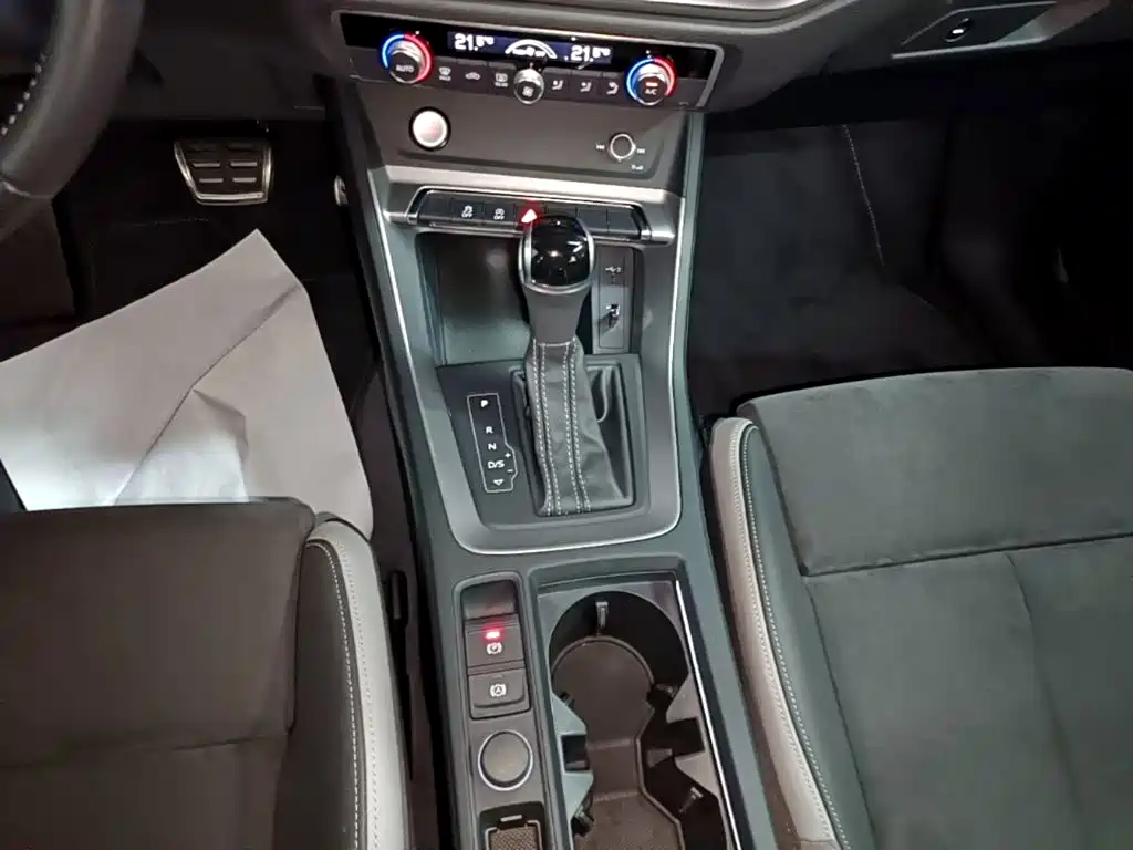 Audi Q3 — миниатюра 14