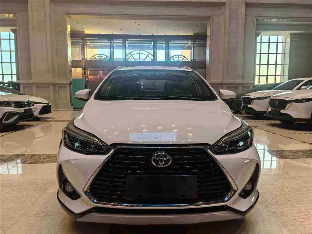TOYOTA YARIS L ZHIXUAN