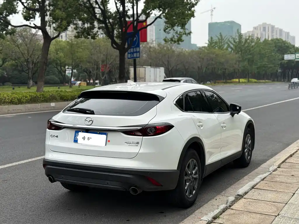 Mazda CX-4 — миниатюра 3