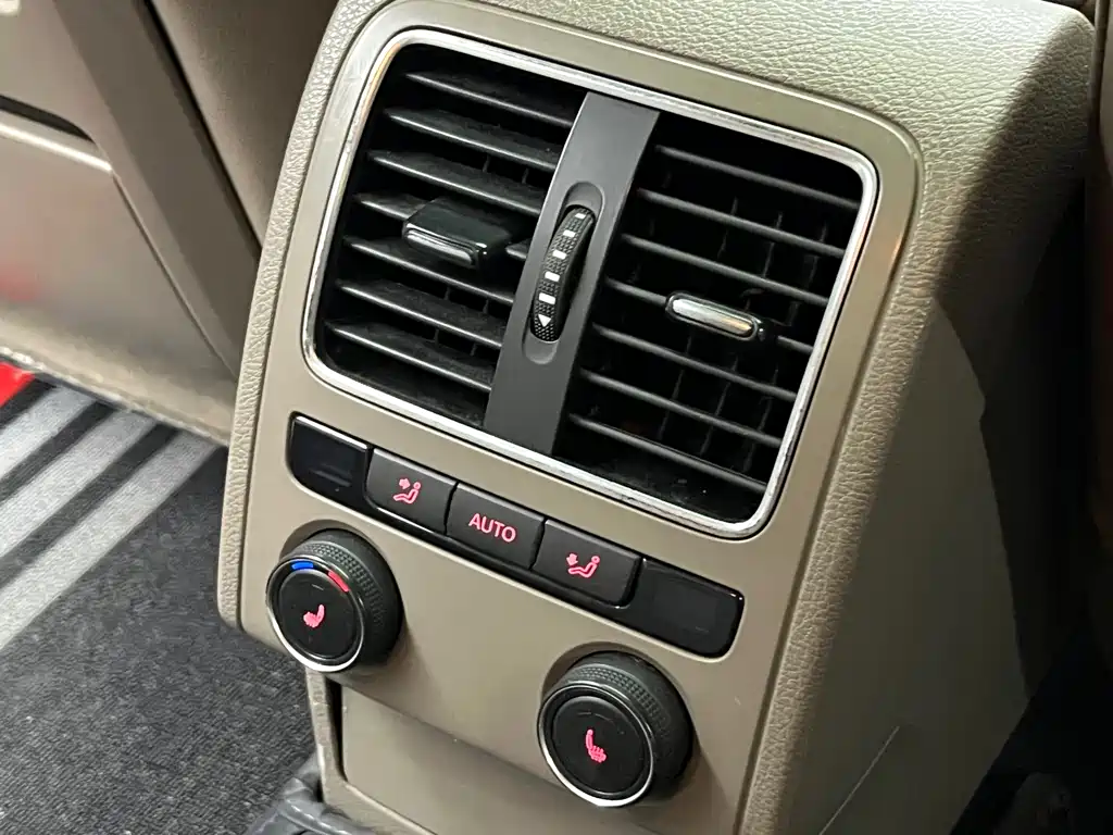 Volkswagen Magotan — миниатюра 20