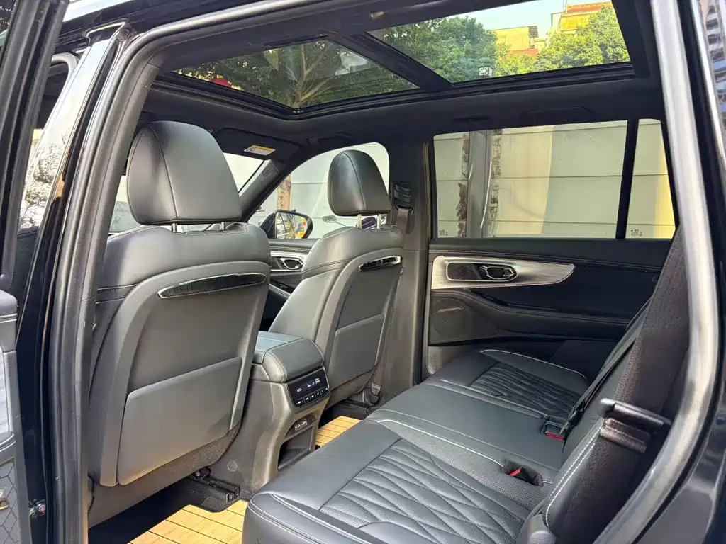 GAC Motor Trumpchi GS8 — миниатюра 12