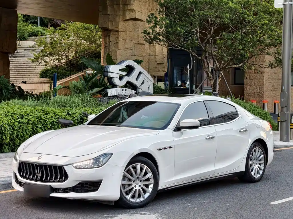Maserati Ghibli — миниатюра 2