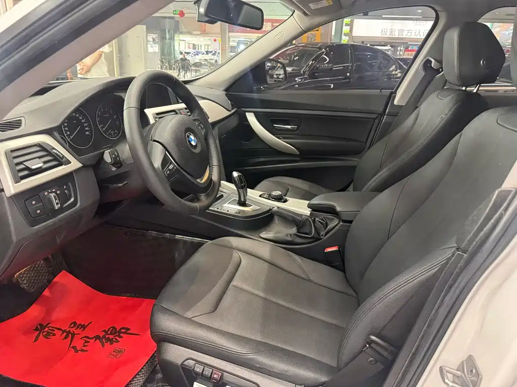 BMW 3 Series GT — миниатюра 4