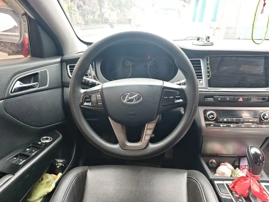 Hyundai Mistra — миниатюра 3