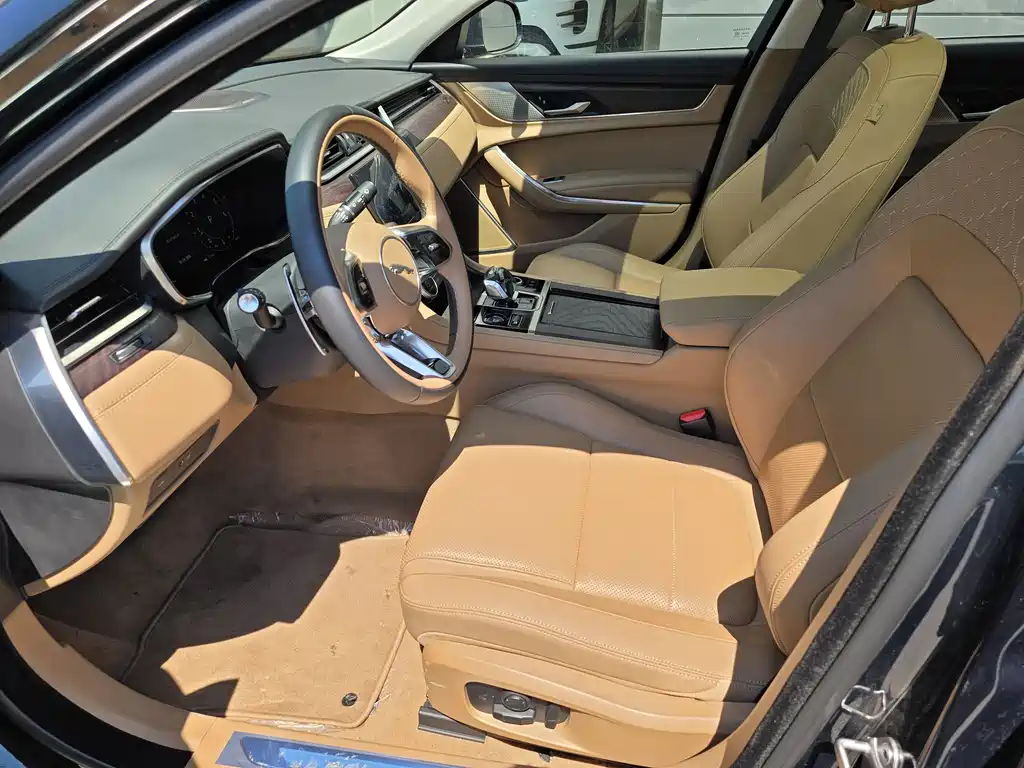 Jaguar XFL 2025 2.0T P250 Premium Luxury