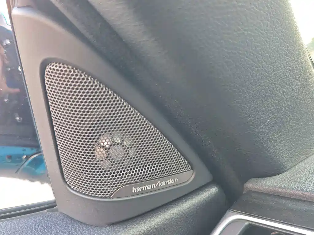 BMW 4 Series — миниатюра 6