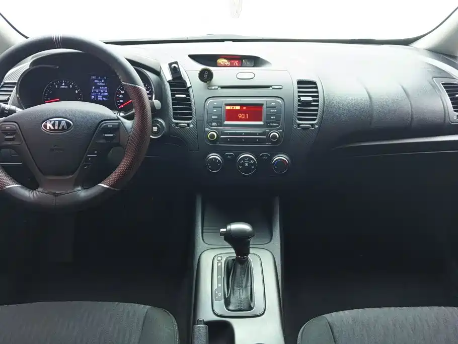 Kia K3 — миниатюра 12