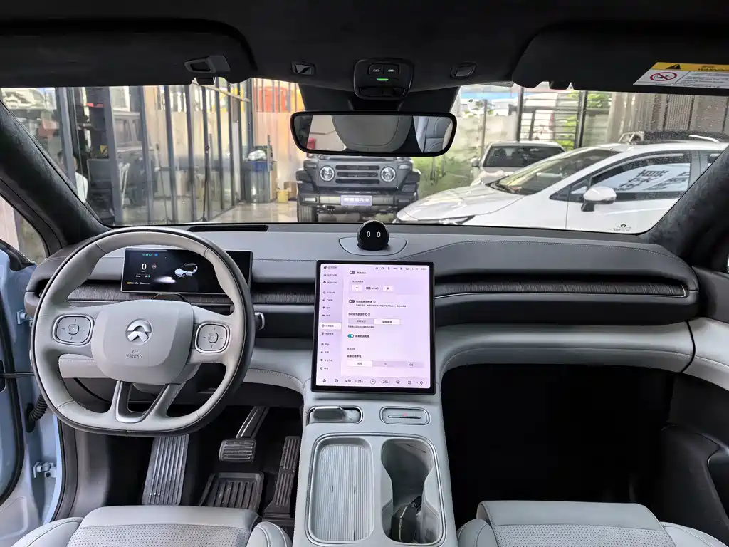 NIO ES6 — миниатюра 16