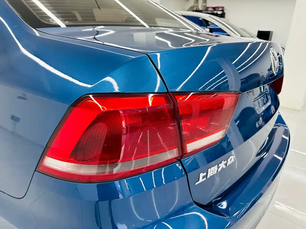 Volkswagen Santana — миниатюра 21
