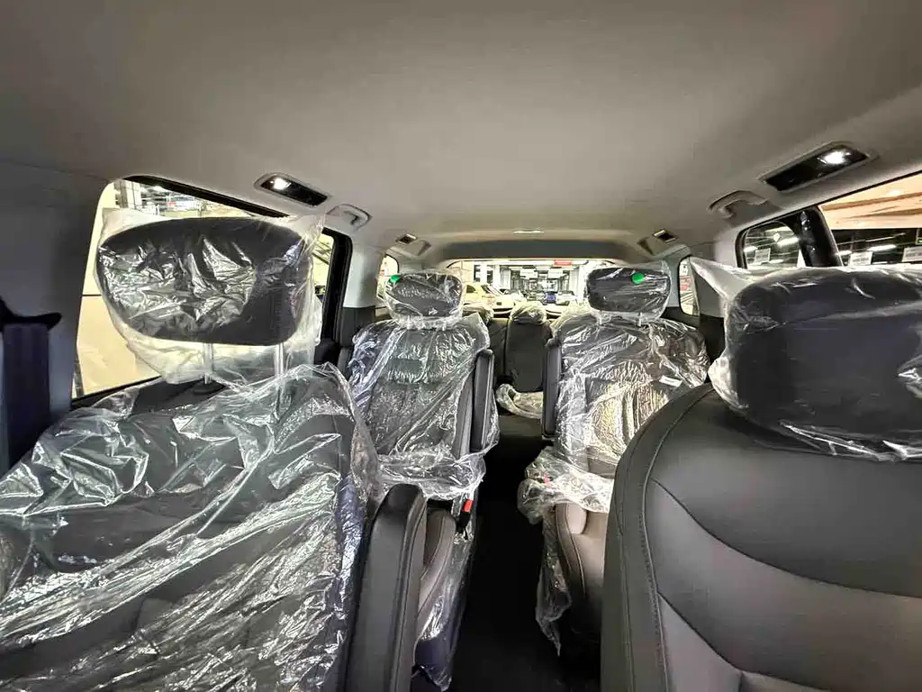 SAIC MAXUS EVERYONE 7