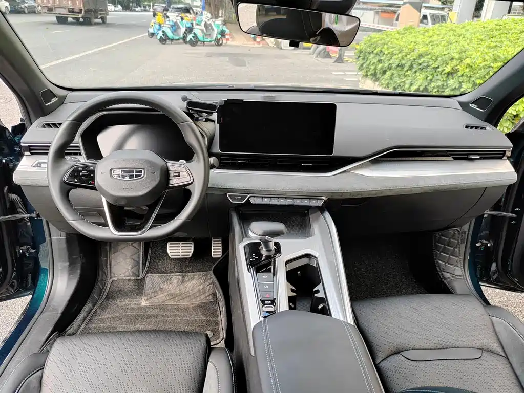 GEELY AUTOMOBILE XINGRUI