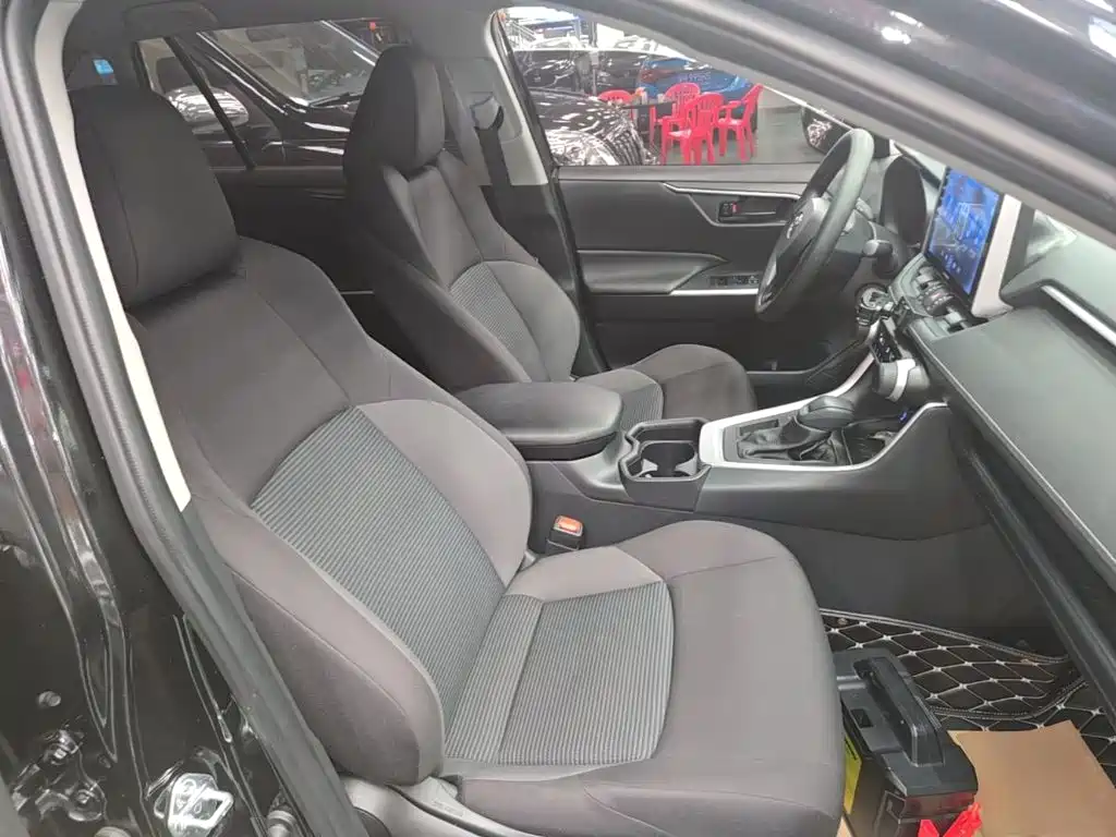Toyota Wildlander — миниатюра 25
