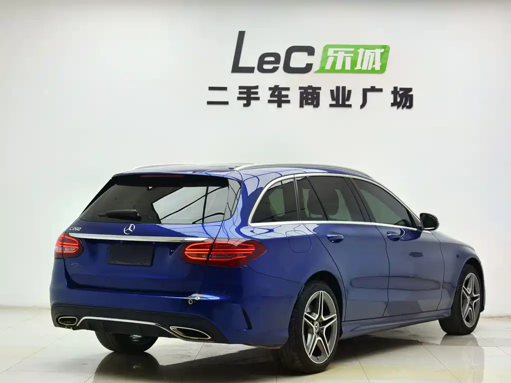 Mercedes-Benz C-Class (Import) — миниатюра 3