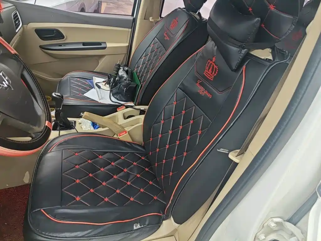 Wuling Hongguang — миниатюра 18