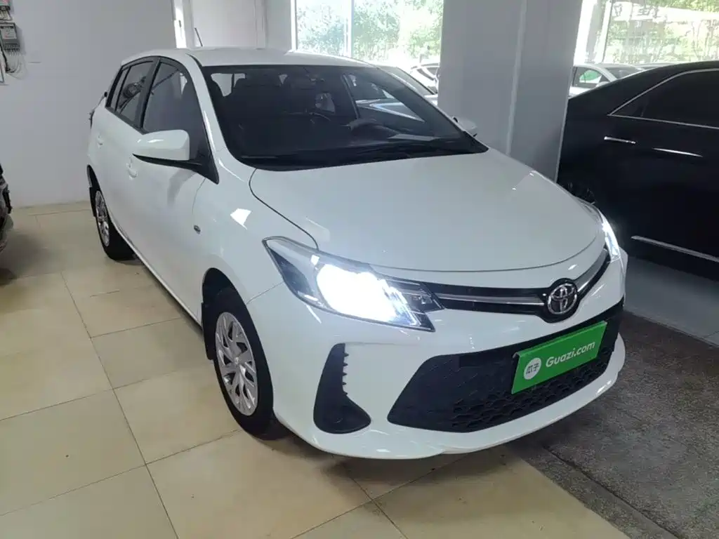 Toyota Vios FS — миниатюра 4