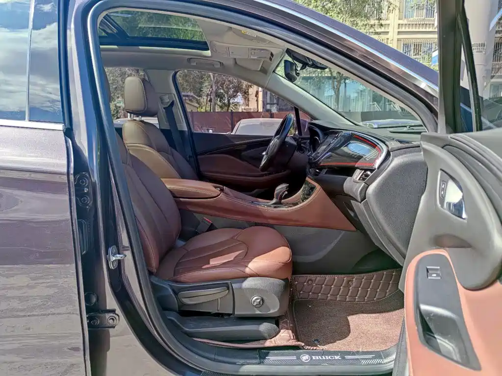 Buick Envision Plus — миниатюра 8