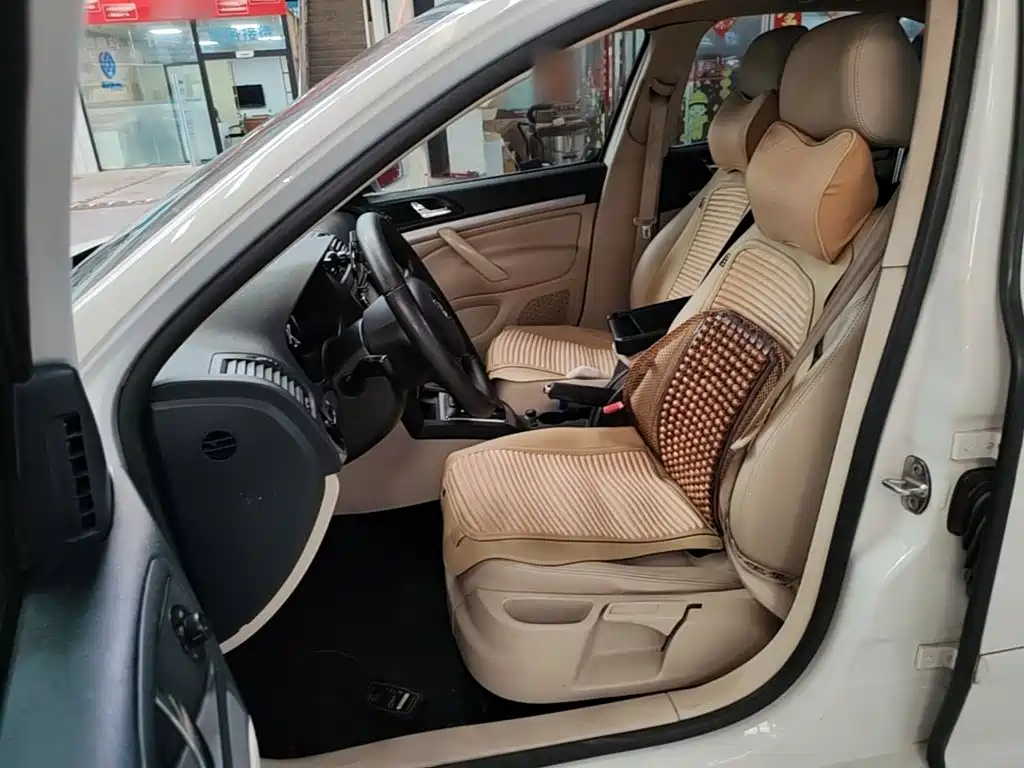 Skoda Octavia — миниатюра 15