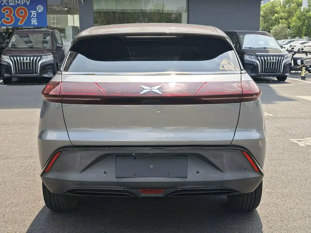XPeng G3 — миниатюра 9