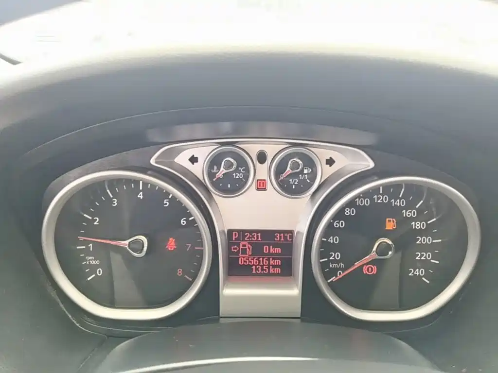 Ford Focus — миниатюра 12