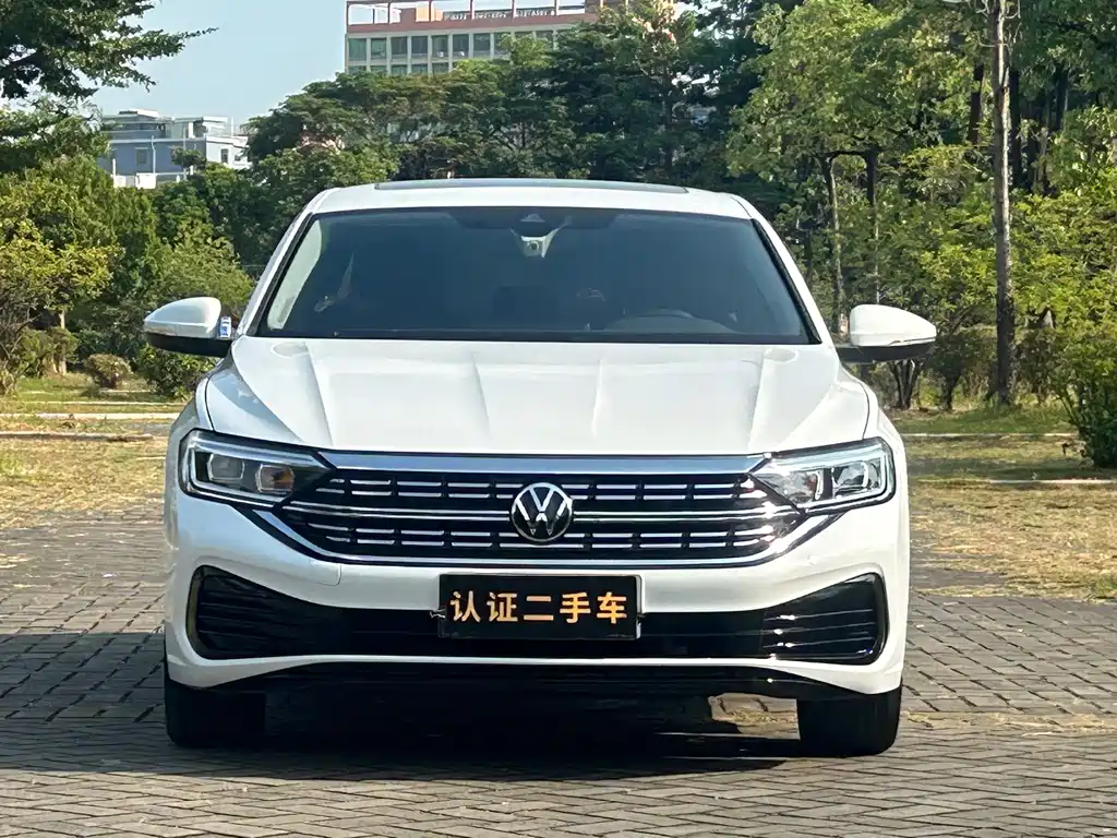 Volkswagen Sagitar — миниатюра 2