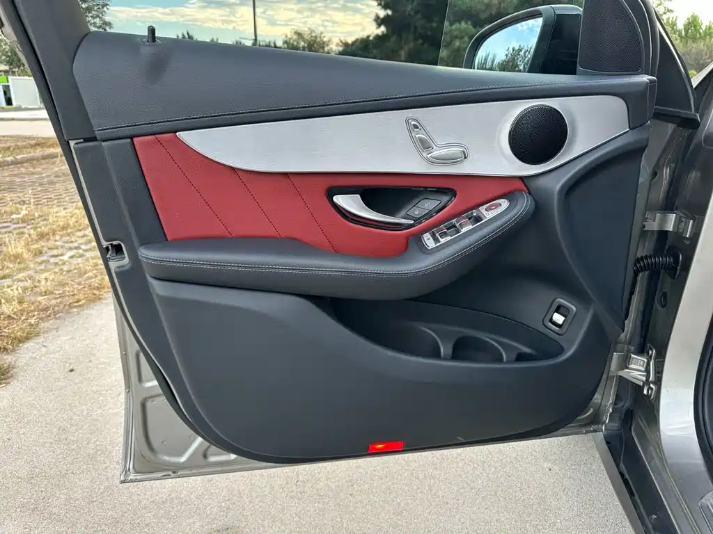 Mercedes-Benz GLC Coupe — миниатюра 13