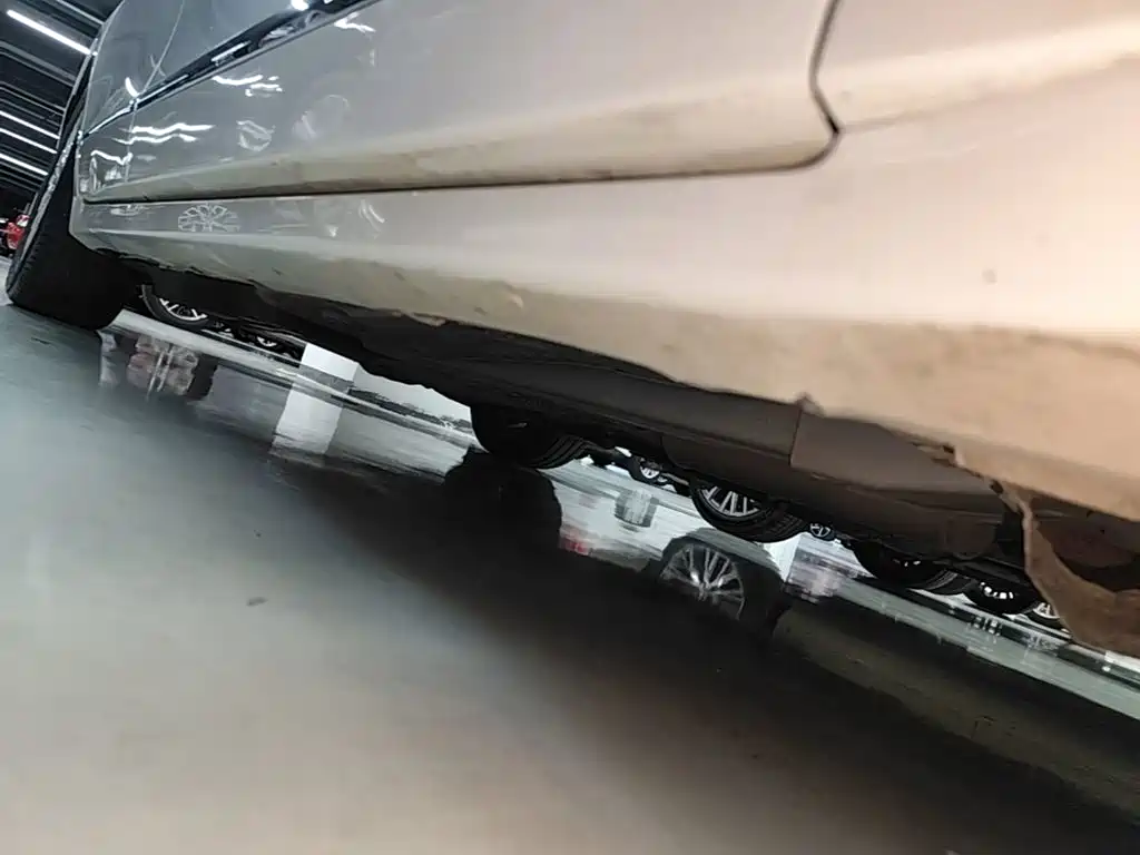 Ford Taurus — миниатюра 21