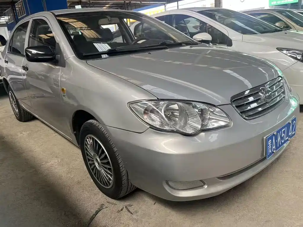 BYD F3