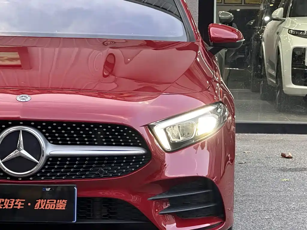 Mercedes-Benz A-Class — миниатюра 11