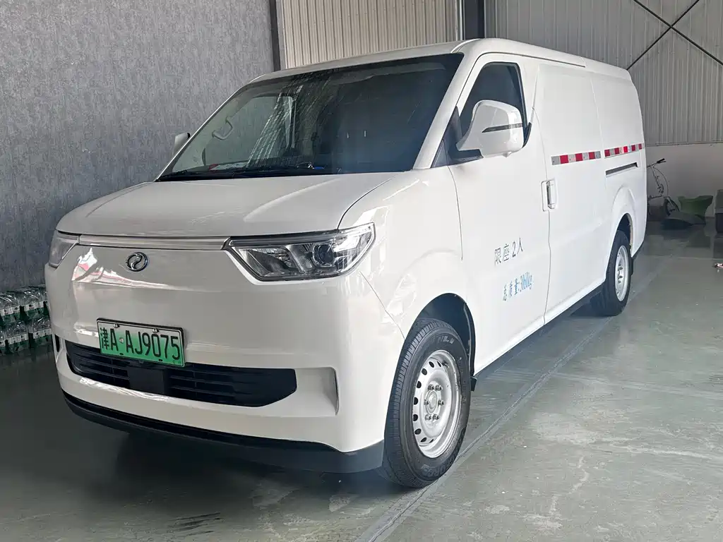 Ruichi Ruichi EC75