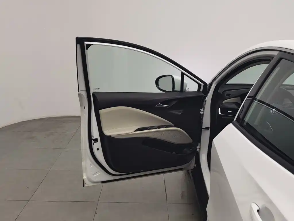 Buick Velite 6 — миниатюра 8