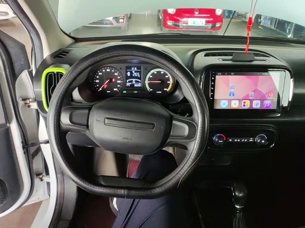 Roewe Clever — миниатюра 10