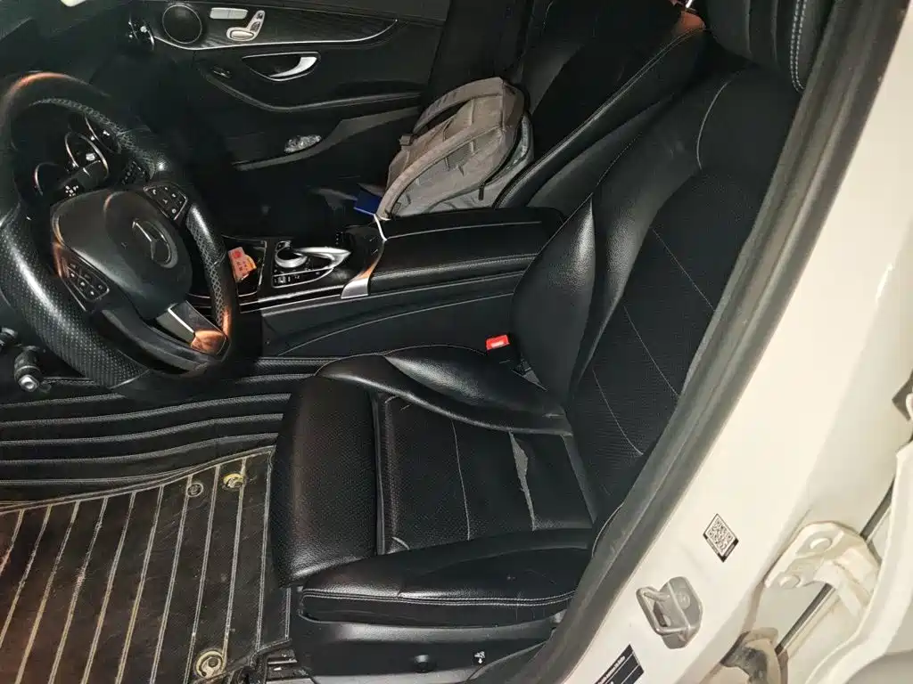 Mercedes-Benz C-Class — миниатюра 16