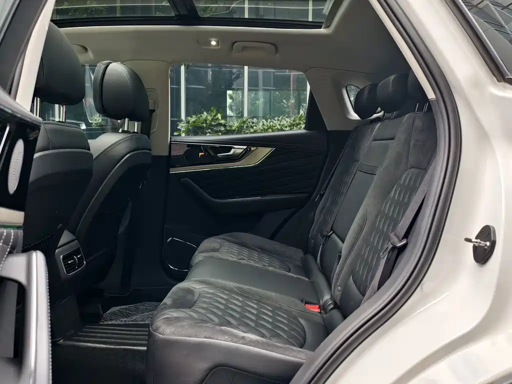 Hongqi Hongqi HS5 — миниатюра 32