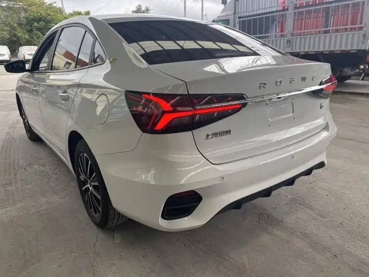 ROEWE I5